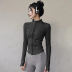 Women’s Black Sculpted Zip Yoga Jacket - Image 2